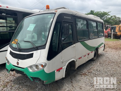 2010 Chevrolet NKR 15-Seat Mini Bus (Inoperable)