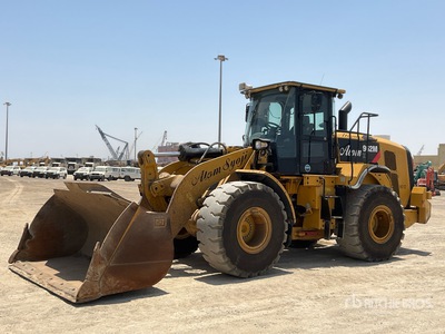 2020 Cat 962M جرافة