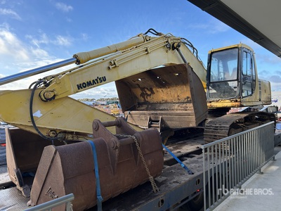 Komatsu PC200-6 Rupsgraafmachine