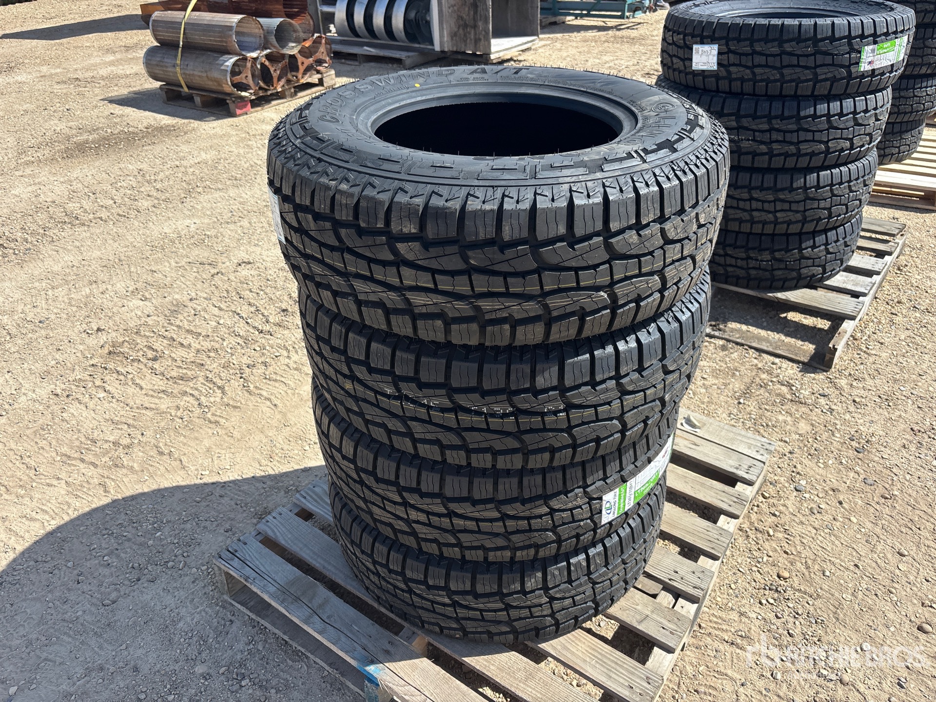 Quantity of (4) Linglong Crosswind LT265/70R17 Tires (Unused)