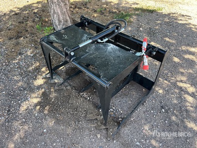 2026 GIYI GY-HWG44 44 in Skeleton Mini Skid Steer Grapple (Unused)