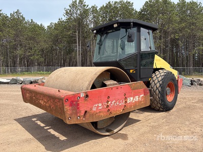 2010 Dynapac CA602D Smooth Drum Compactor