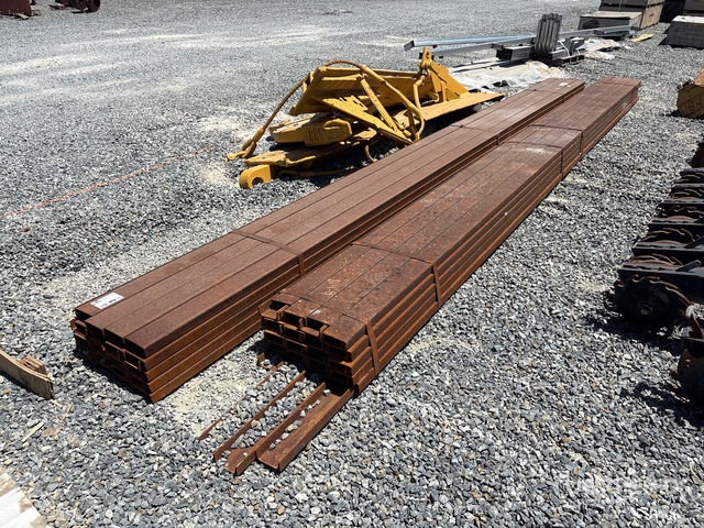 Quantity of 20 ft Steel Square Tubing