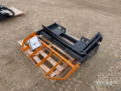 2026 ARTEER PF-42L 42 in Forche per mini pala (Unused)