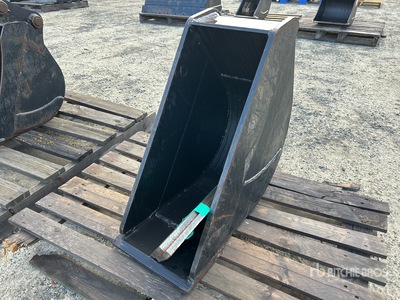 300 mm Cleanup Excavator Bucket - Fits 7 Ton