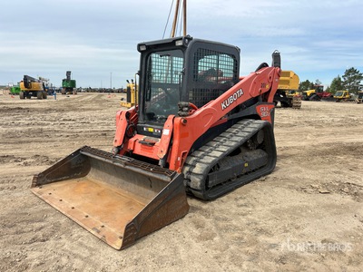2015 Kubota SVL90-2 Two-Speed Compact Track Loader