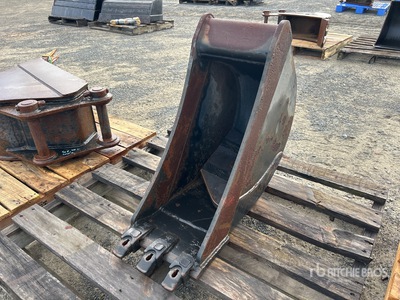 300 mm Digging Excavator Bucket - Fits 5 Ton