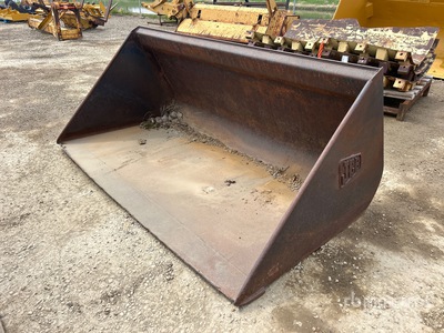 JCB 95 in Telehandler Bucket