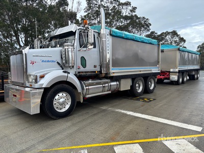 2012 Western Star 4800FX 6x4 3-Achs Kipper-Lkw