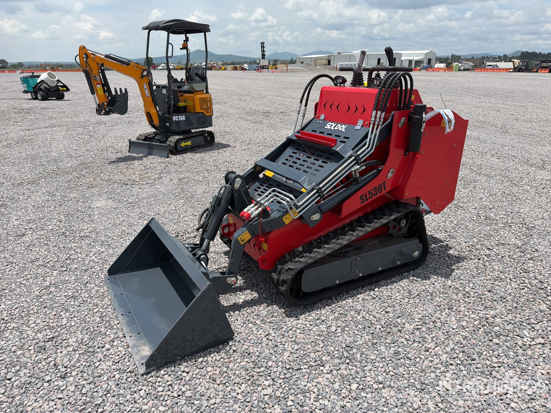 2026 SDLOOL SL530T Mini Minicargador (Sin Usar) / Mini Compact Track Loader (Unused)