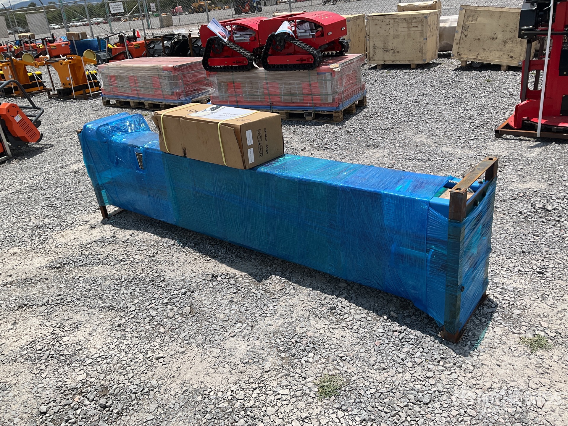 2026 SKLP 45T 2 Post 9920 lb Elevador de Autos de Dos Columnas (Sin Usar) / Two Post Vehicle Lift Vehicle Lift (Unused)