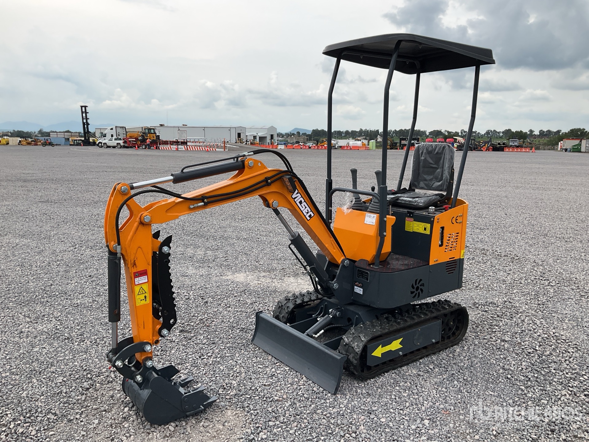 2026 VICSEC 13D Miniexcavadora (Sin Usar) / Mini Excavator (Unused)