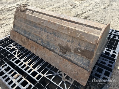 ABS 900 mm Cleanup Excavator Bucket