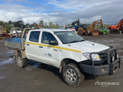 2007 Toyota Hilux SR 4x4 Dual Cab Pickup