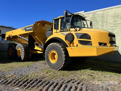 2012 Volvo A40F 6x6 Kiepwagen met knikbesturing