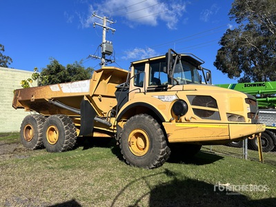 2011 Volvo A25F 6x6 Kiepwagen met knikbesturing
