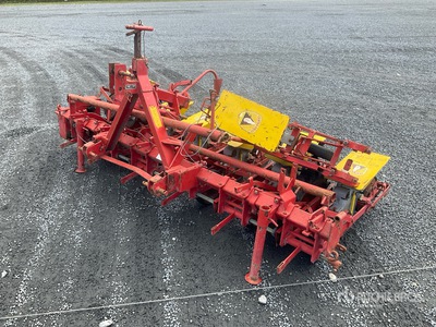 1976 Becker Centra-Drill Seminatrice