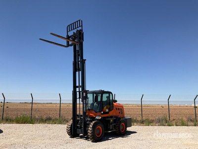 2026 JQ POWER CPC35 4x4 Four Wheel Drive Cross Country を見 Rough Terrain Forklift (Unused)