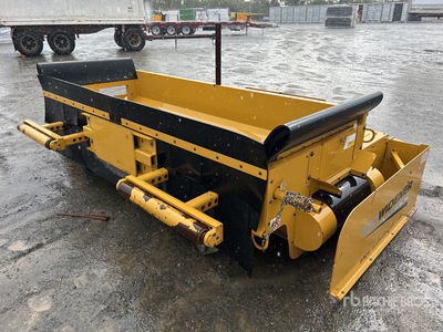 Roadwidener FHRD Skid Steer Spreader Box Divers