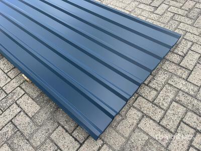 Quantity of (50) Metal Roofing Sheets その他 - 店舗 & 倉庫