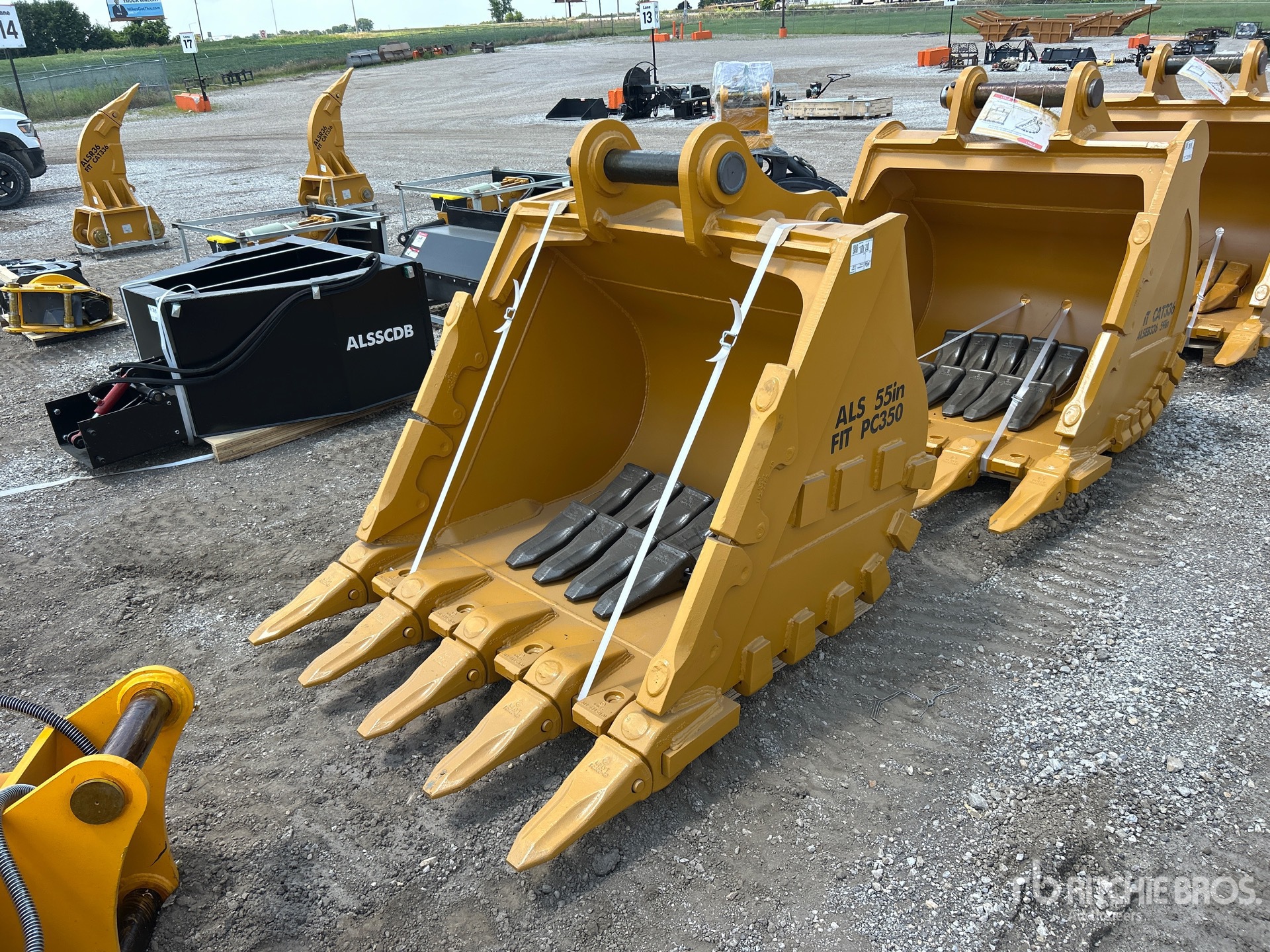 2026 LYALS ALSPC350 55 in Excavator Bucket (Unused)