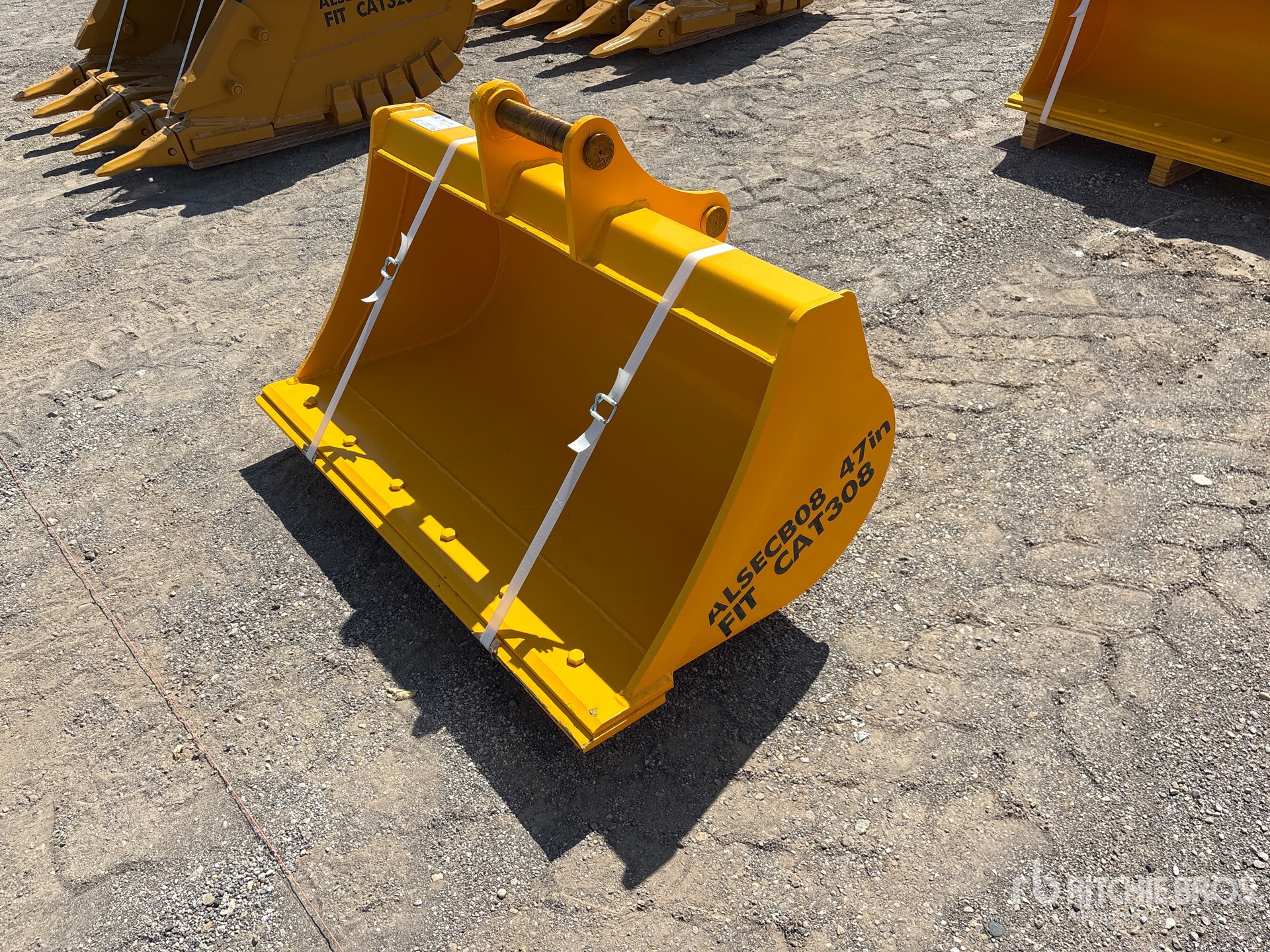 2026 LYALS ALSECB08 46 in Cleanup Excavator Bucket (Unused)