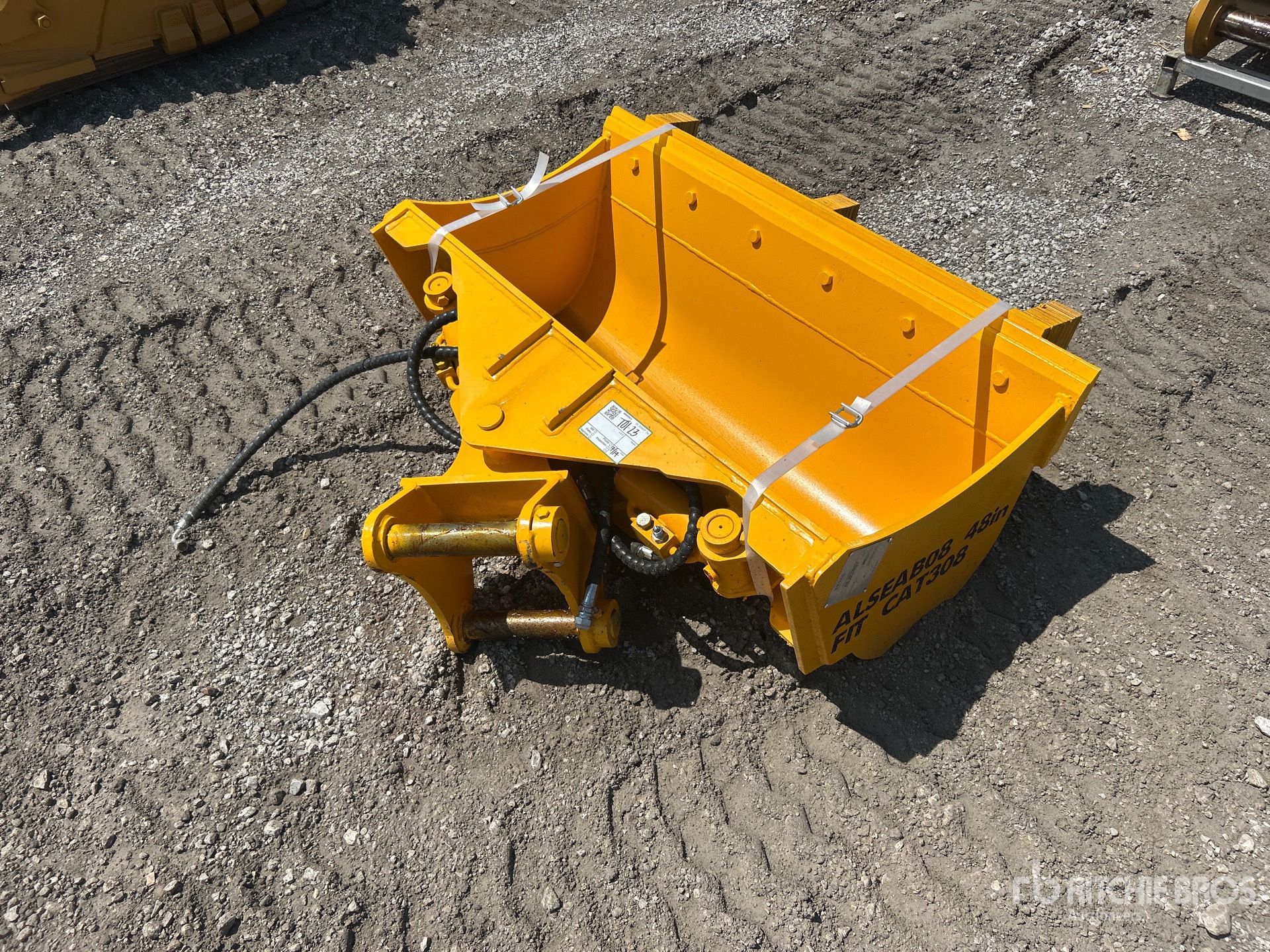 2026 LYALS ALSEAB08 47 in Tilting Excavator Bucket (Unused)