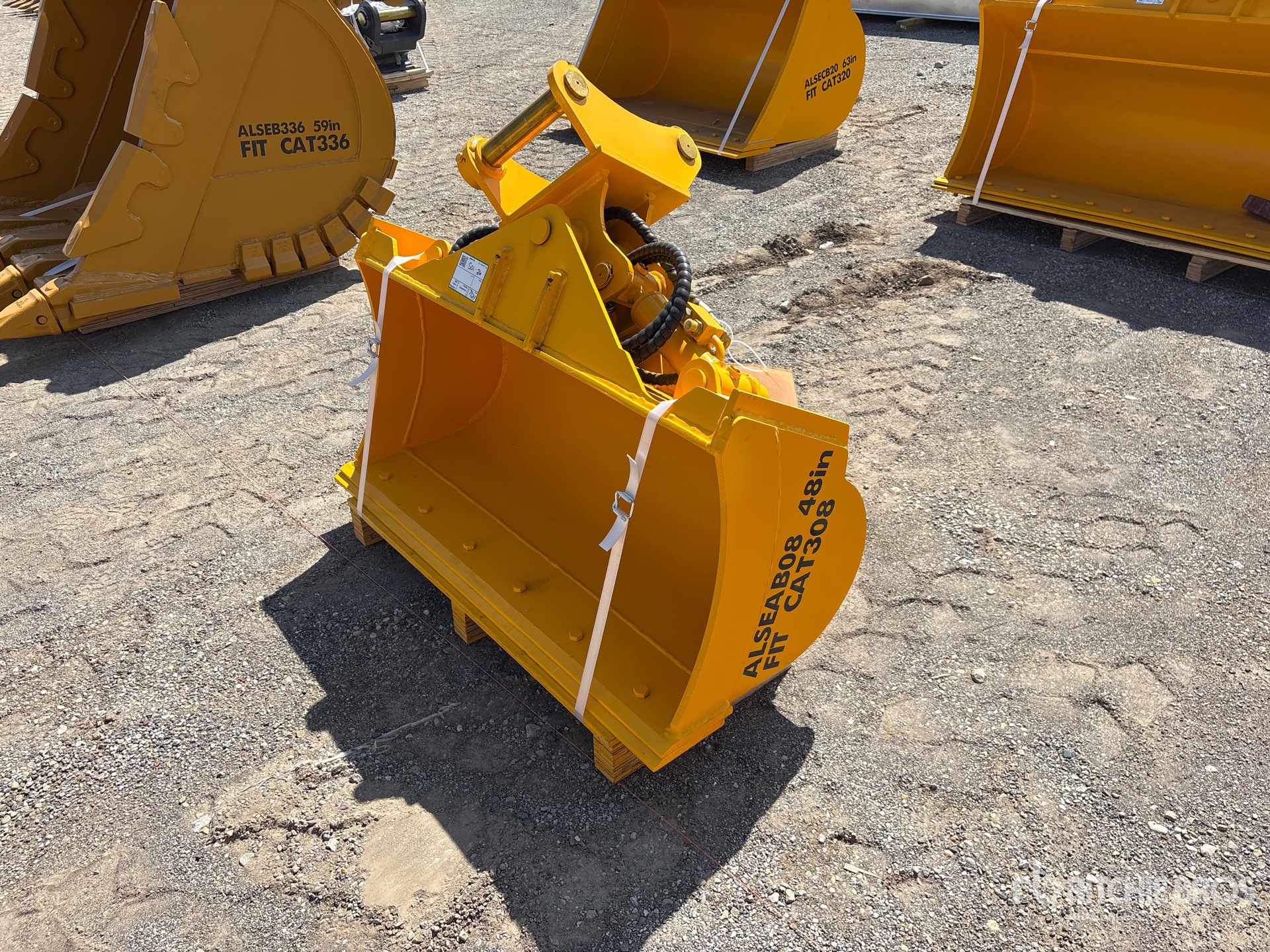 2026 LYALS ALSEAB08 46 in Tilting Excavator Bucket (Unused)