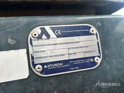 2021 Hyundai HX140L 油圧ショベル