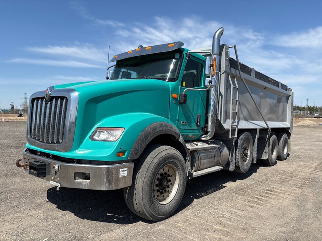 2020 International HX620 8x4 Tri/A Dump Truck
