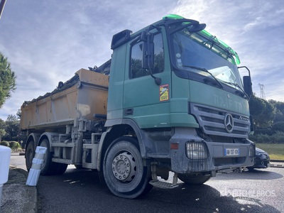 2010 Terex 120.2E-A2L 5550 kg Articulated Boom on 2010 Mercedes-Benz ACTROS 3336 6x4 Camion Benne Avec Grue T/A Camion-benne avec grue