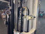 Hydraulics with Mast Lift Cylinders