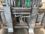 Hydraulics with Side Shift Cylinder