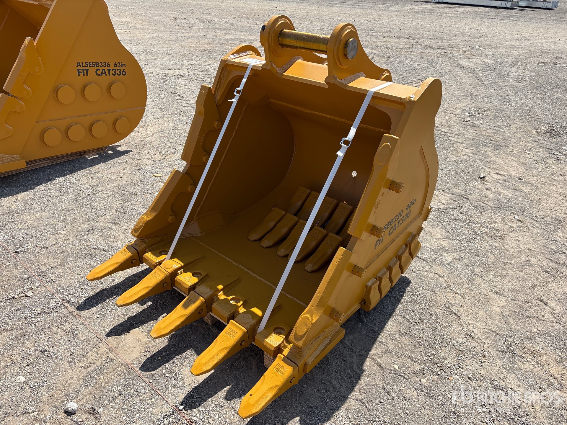 2026 LYALS ALSEB320 46 in Digging Excavator Bucket (Unused)