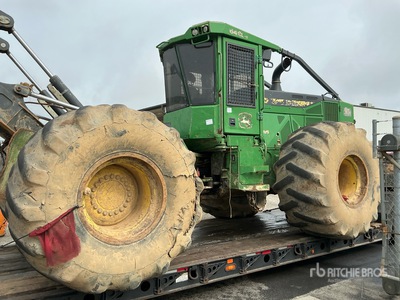 John Deere 648L Skidder