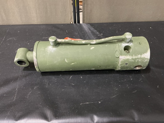 JLG 6623300 Cylinder