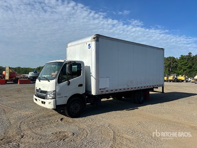 2017 Hino 195 4x2 バントラック