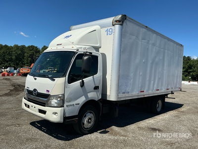 2018 Hino 195 4x2 Van Truck