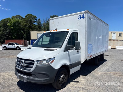 2019 Mercedes Sprinter 3500 4x2 Van Truck
