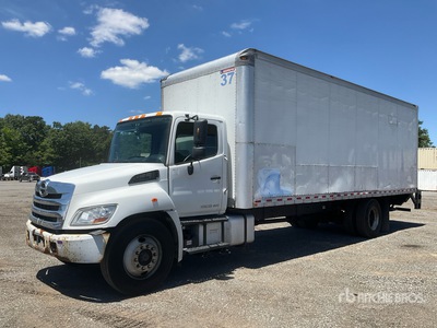 2019 Hino 268 4x2 Van Truck