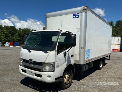 2019 Hino 195 4x2 Van Truck