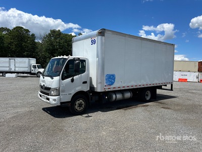 2019 Hino 195 4x2 Van Truck