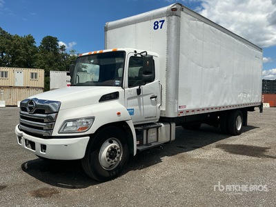2021 Hino 268 4x2 Van Truck