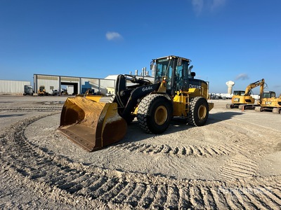2019 John Deere 644K Pala Cargadora