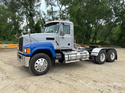 2012 Mack CHU613 6x4 Pinnacle T/A Day Cab Truck Tractor