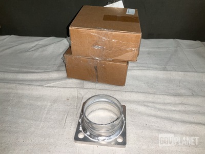 (8) Soncoast Procurement M158-4669 Pipe Flanges