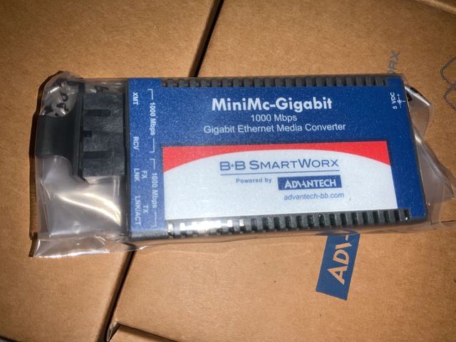 (18) Advantech IMC-371-MM-PS MiniMc-Gigabit Ethernet Media Converters