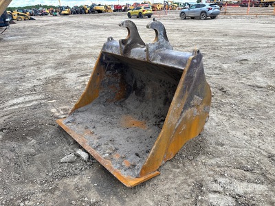 WBM 60 in Q/C Cleanup Cazo para excavadora