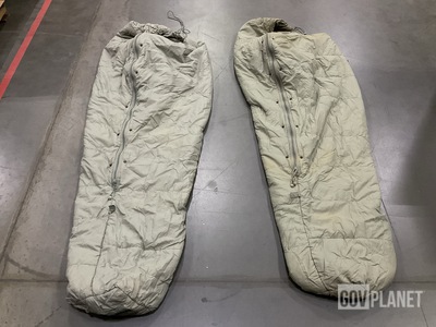 (40) Sleeping Bags