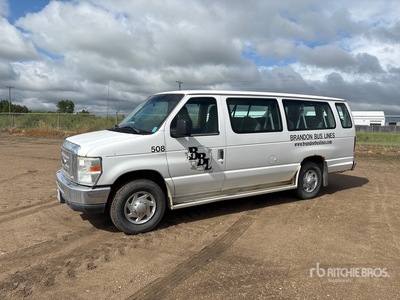 2010 Ford E-350 E-Series 14 Passagiersbusje